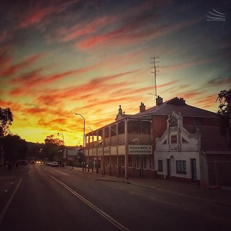 Victoria Hotel Toodyay Esterno foto